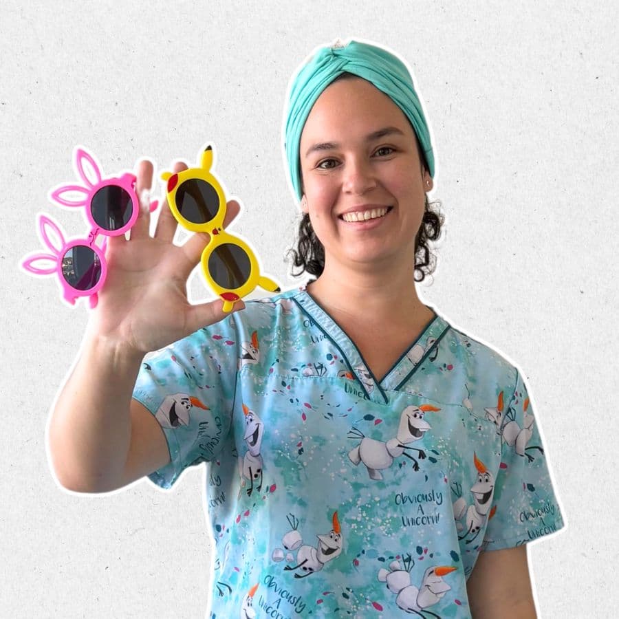 Dra. Sussan Valenzuela, Odontopediatra